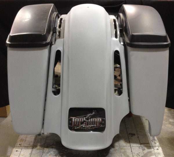TopShop Minister CVO style fender - right side exhaust