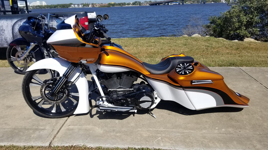 CYLENT CYCLES - GAS TANK - 14 and up - Show Stopper Gas Tank & Dash With Cap