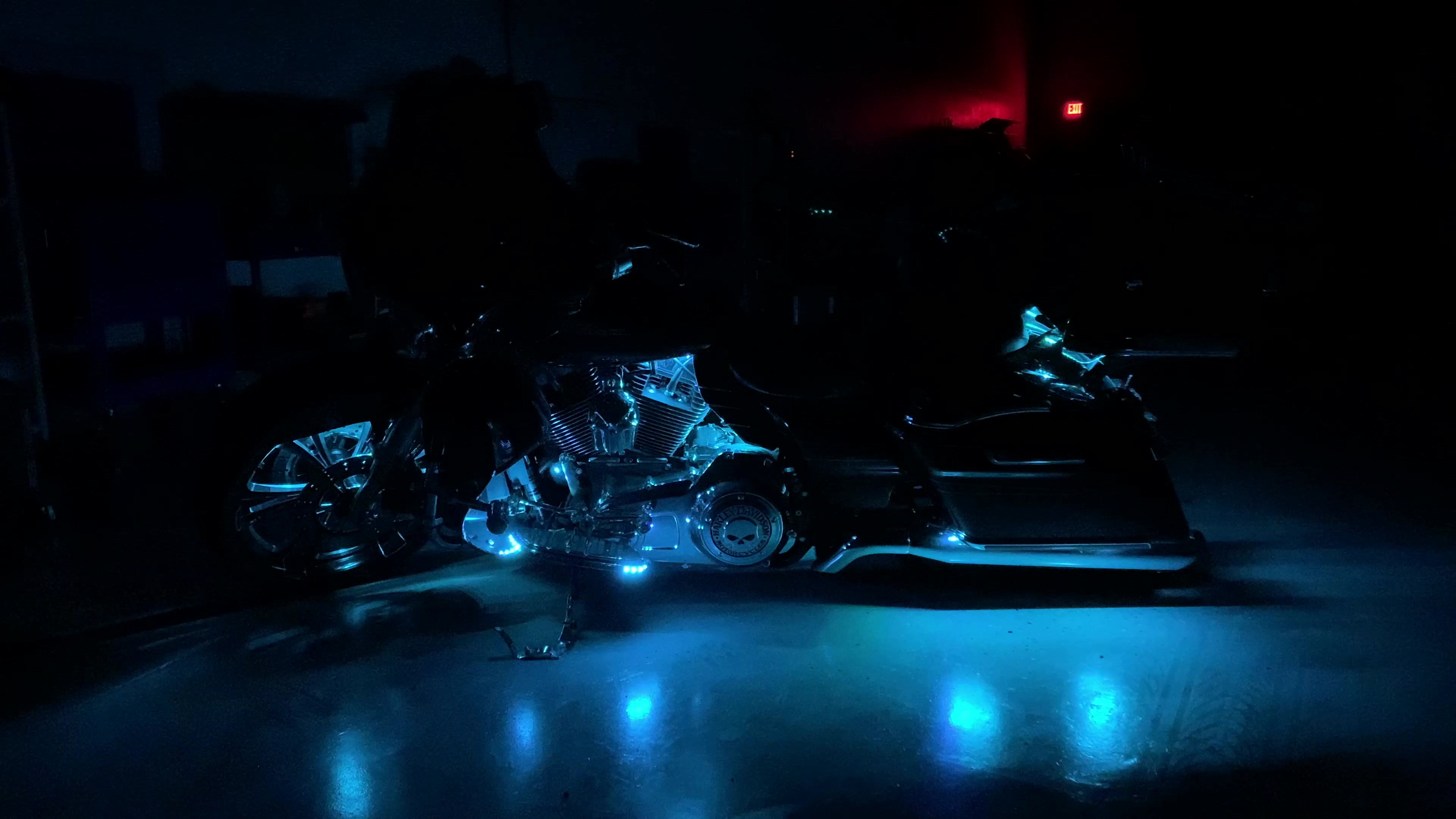 (15C) Harley Cruiser Chase Kit (Clear Strips)