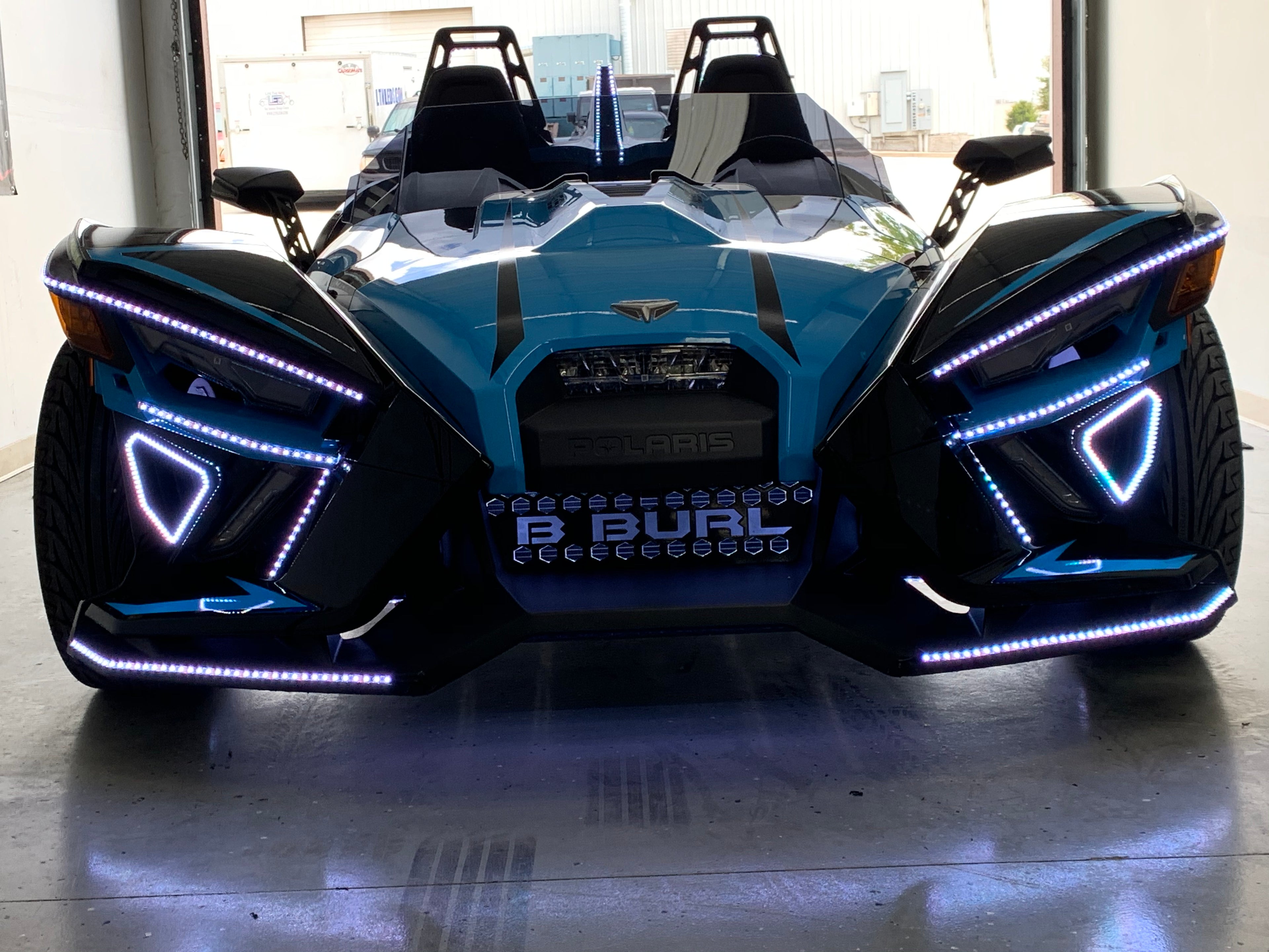 (1J1) 2022 and Above S type Blackout Chase Dynamic FX Kit with wheel rings (2022 original hood style)