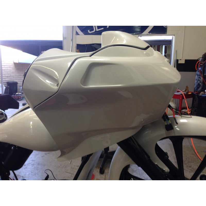 Voodoo Bikeworks - Road Glide Outer Fairing 2000-2013