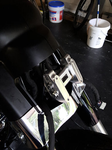 1999-2023 Road Glide Fairing Mount