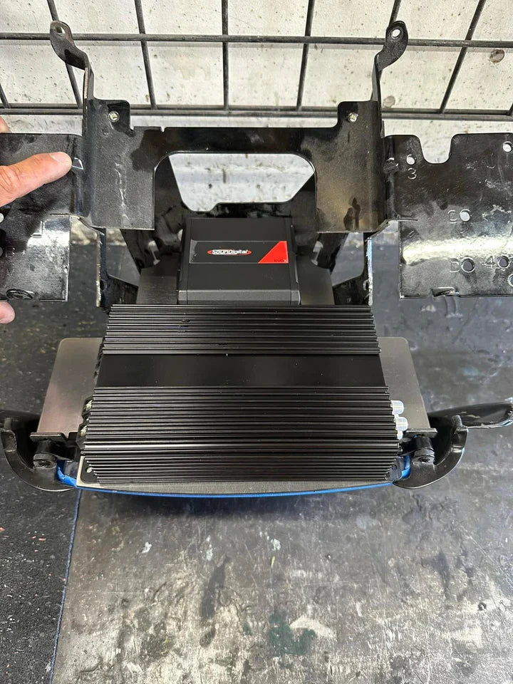 XEL NEW Design 15-up Road Glide Amp Rack