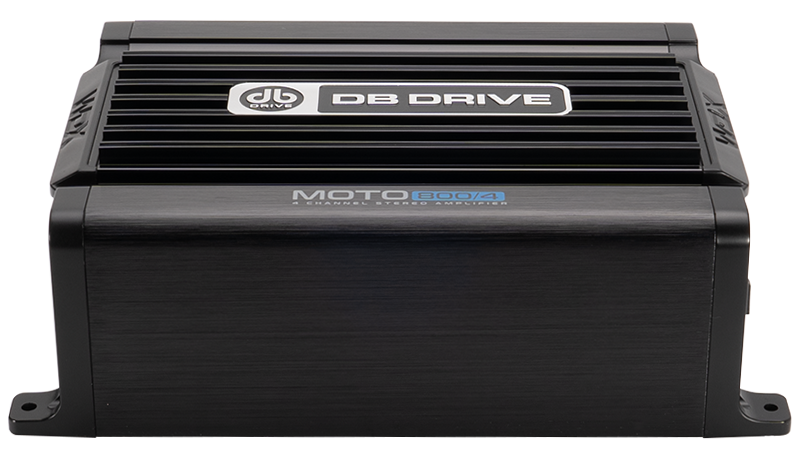 DB Drive MOTO800/4 angled front