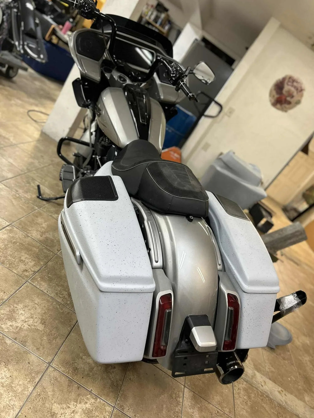 Voodoo Bikeworks - Voodoo Ground Pounder© ELITE Bags ('24) (CHOPPED)