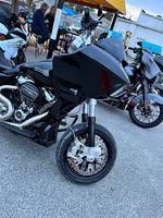 
              American suspension - B-62R Stoppie King Monoblock Radial Mount 6 piston caliper
            